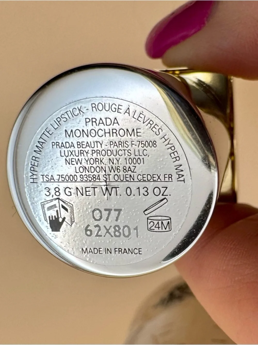 Prada Monochrome Hyper Matte 077 Arancio Lipstick Refillable Magnetic Case - Picture 13 of 15